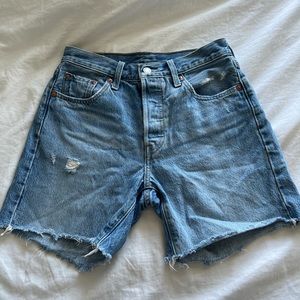 Levi’s 501 jean short